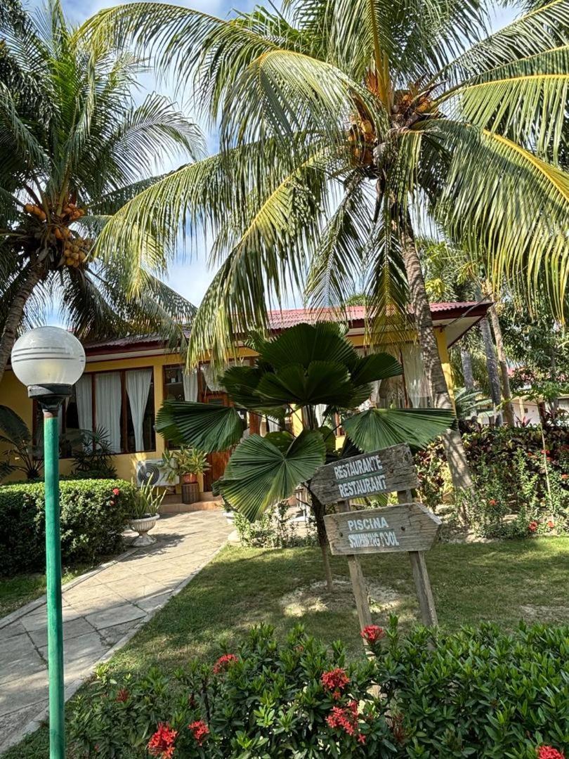 Palm Malinamoc Hotel Dili Exterior foto